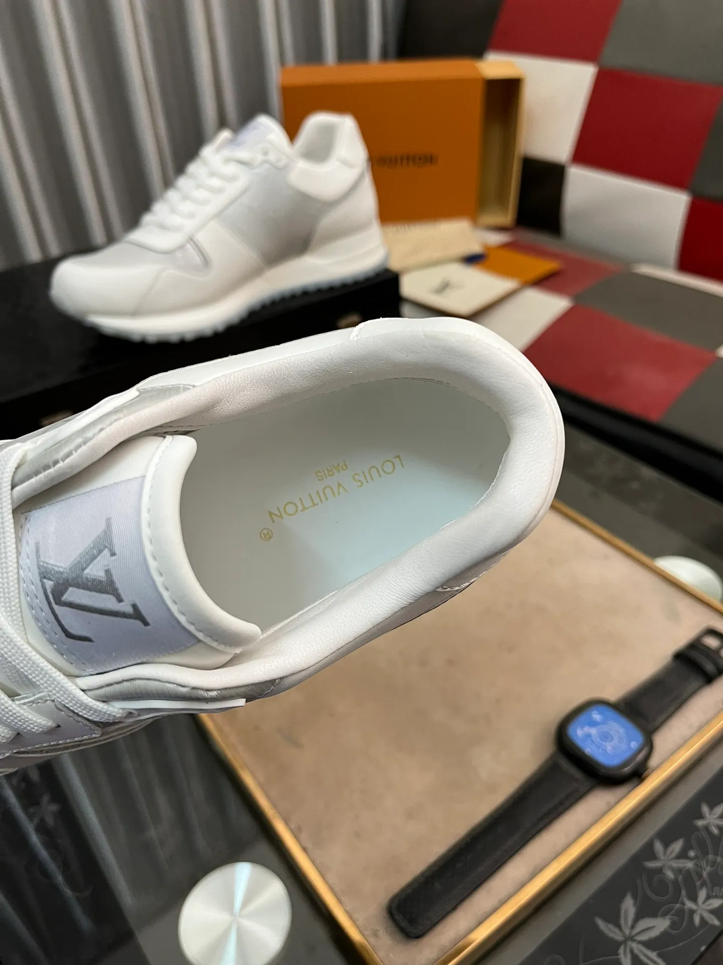 Men's shoes 💰540⌚️⌚️LV Louis Vuitton. The latest fashionable casual shoes are popular in physical stores. New spring and summer comfortable imported custom original cowhide, unique jacquard fabric element design. With sheepskin lining, Lv original base, [sun][sun] high-end packaging and high quality💪Details determine quality, code number 38-44